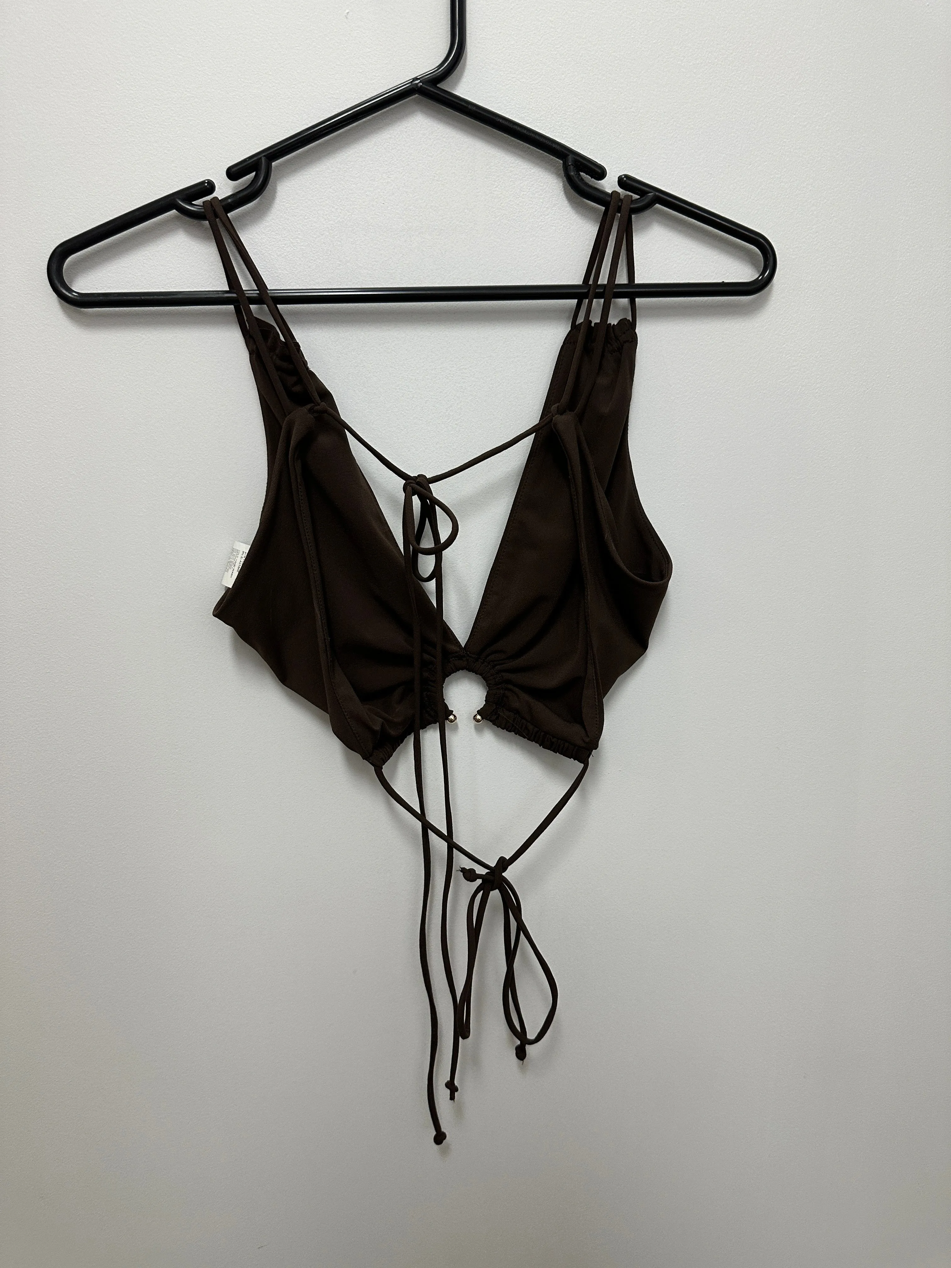 Joelene V Crop Top Cognac in Brown