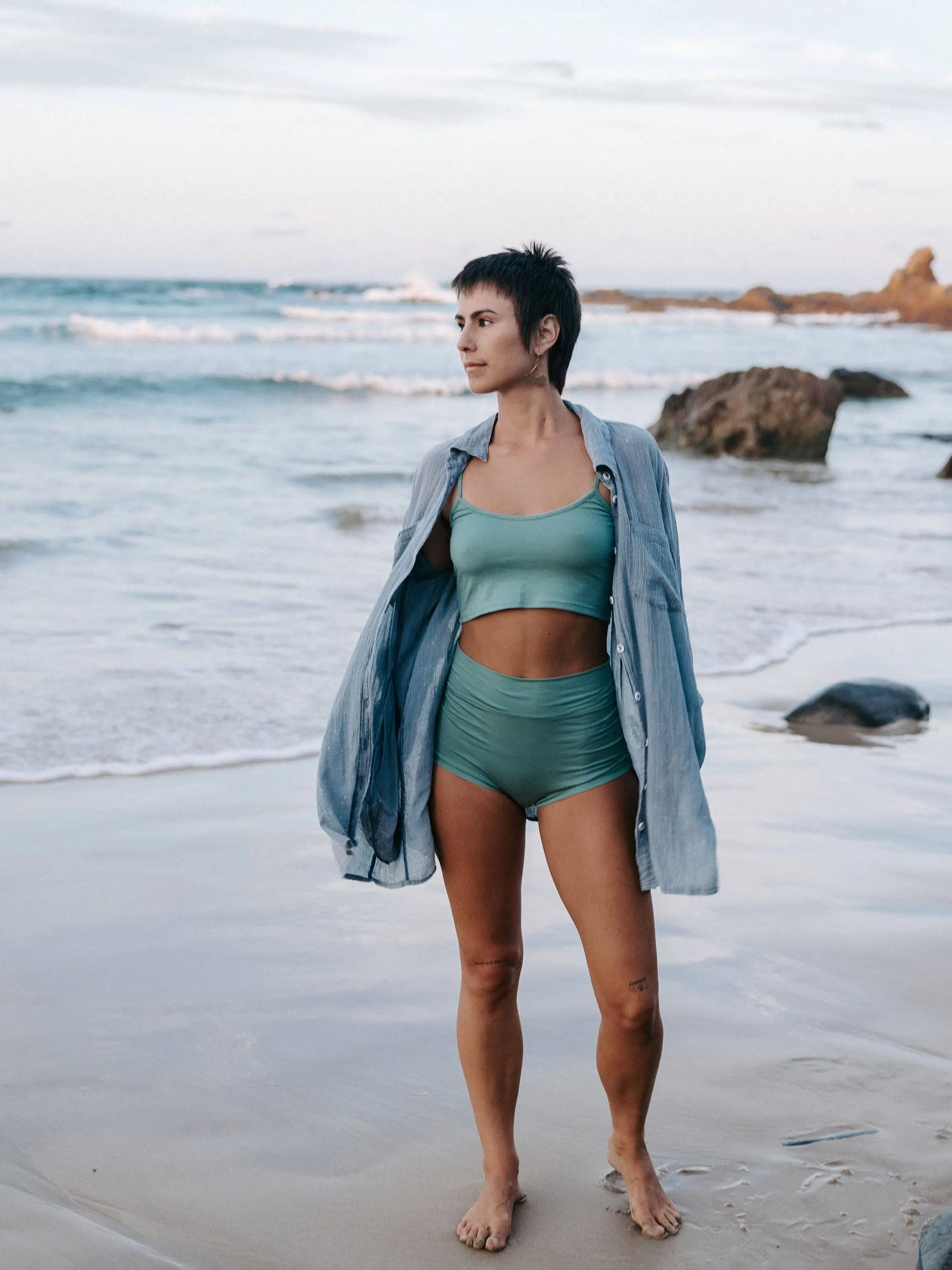 Lounge Ocean Crop