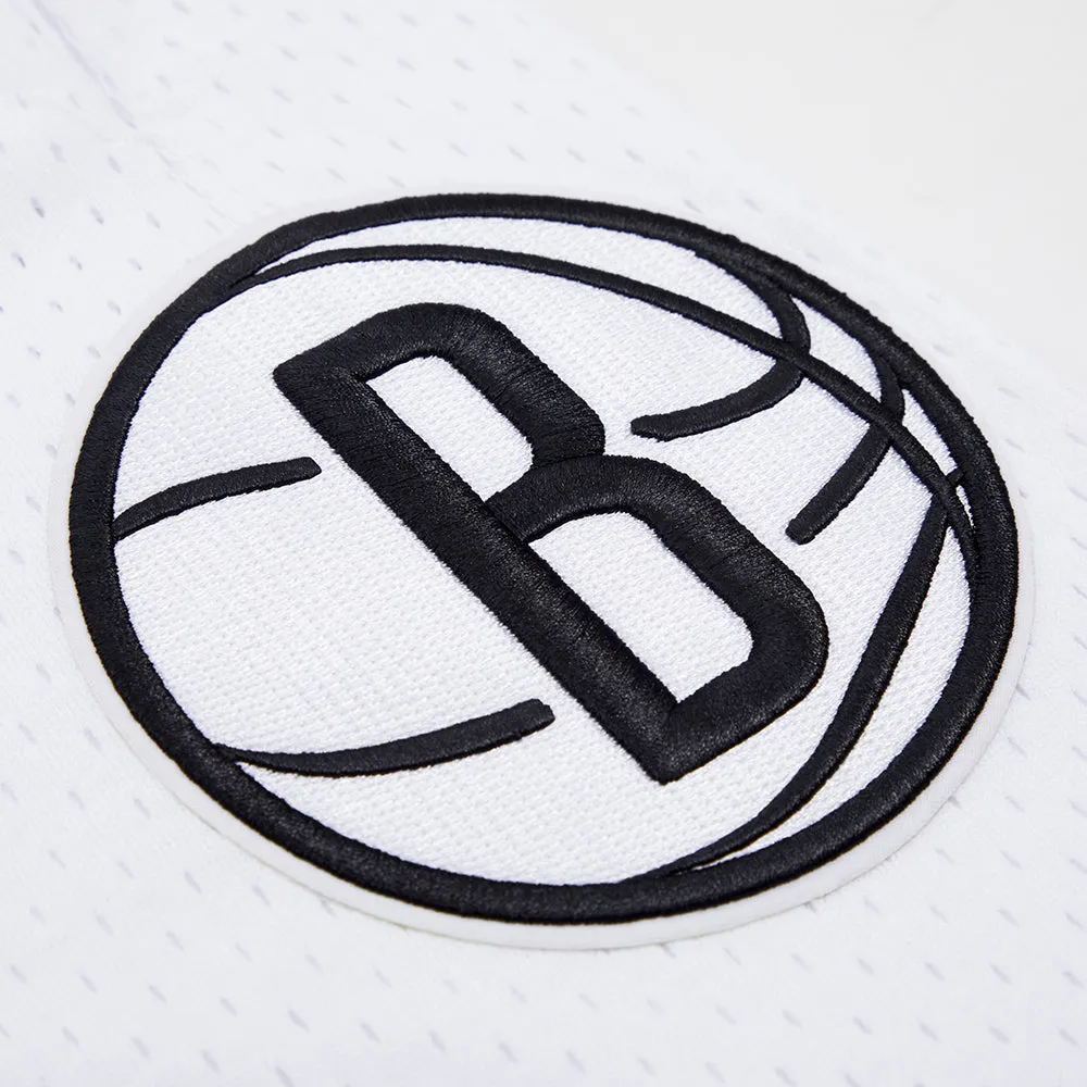 NBA BROOKLYN NETS LOGO MEN'S MESH SHORT (WHITE)