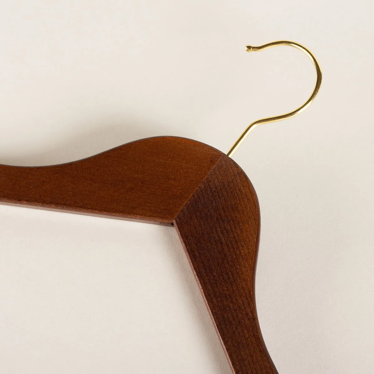 Shirt hanger set - walnut