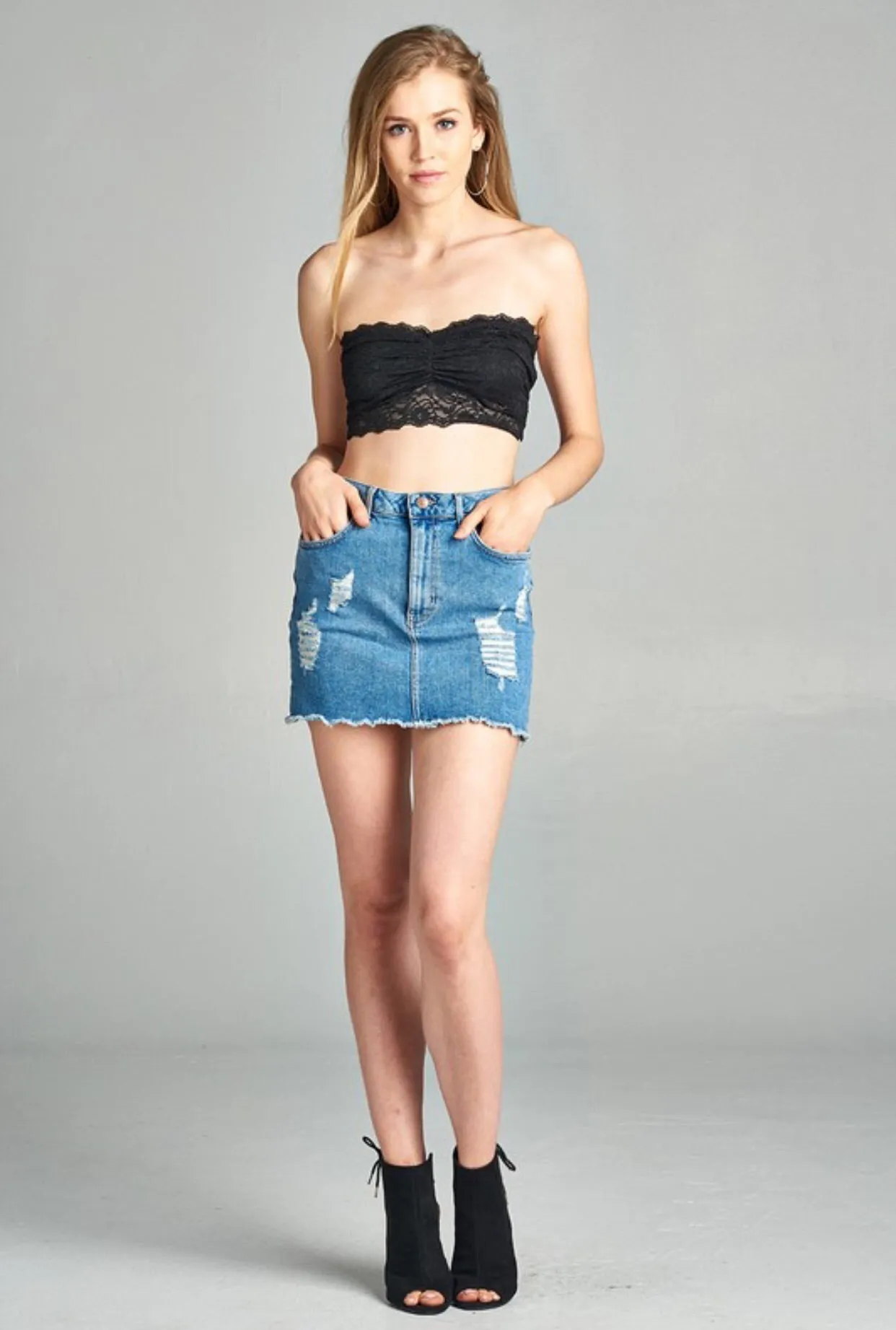 TEASE ME Lace Bandeau Bralette